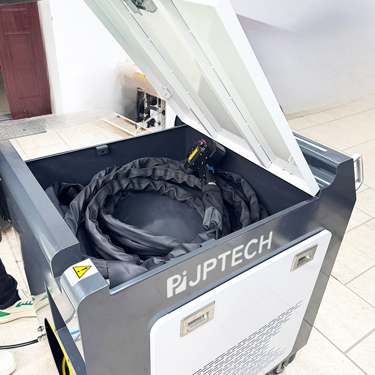 Factory Price 500W 1000W Pulse - огляд і ціна Industrial Laser Rust Removal Machine